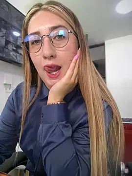 عرض كام suzy-111