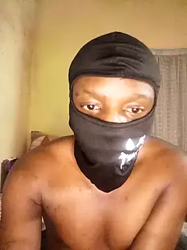 MaskedWithCum – webcam-show