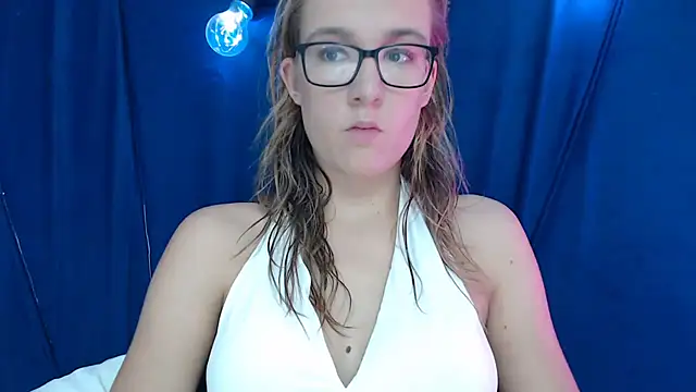 Yennyloves – webcam-show