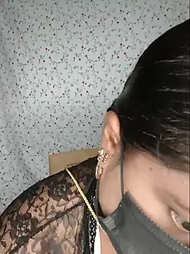Tamil_Romantic_Saro Pertunjukan Webcam