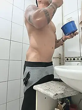 Show modela Vlady40 na web-kameri