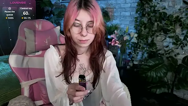 Živý XXX chat Alice_Nyx