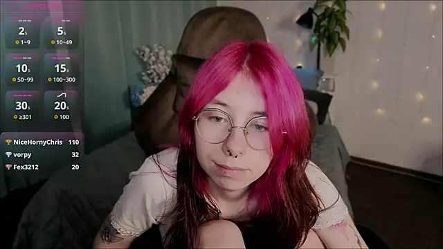 غرفة دردشة Alice_Nyx المباشرة