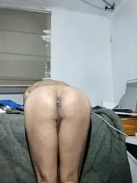 eroos_twink Шоу с уебкамера