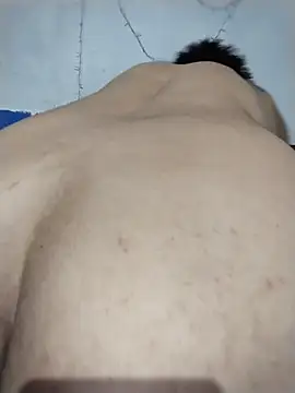 eroos_twink Show in webcam