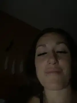 Cass_wild: διαδικτυακό σόου στην κάμερα