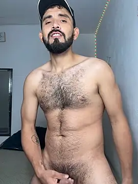 Show modela big_bearman na web-kameri