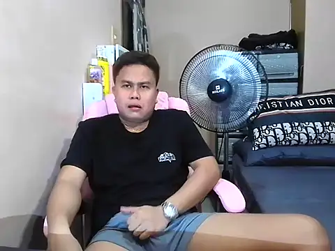 tipsy_butter Pertunjukan Webcam