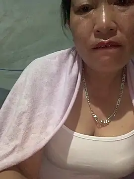 candy-beo Show in webcam