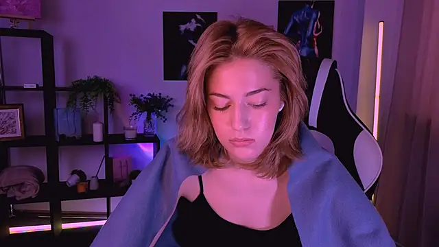 AmeliaCarterr's Live Chat Room