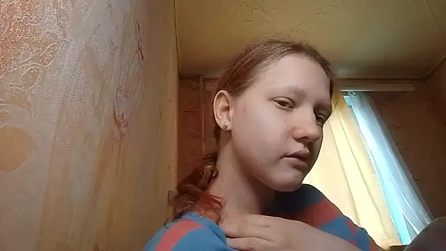 XXX chat uživo modela BirgitKamal