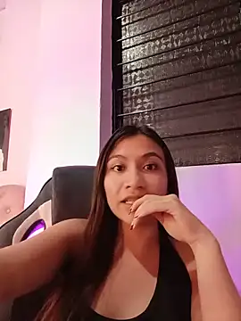 Leticia_Hinkley_'s Live XXX Chat