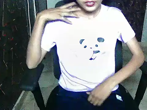 Shanaya_xo чат на живо