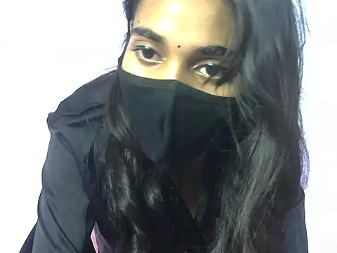Shanaya_xo's Live XXX Chat