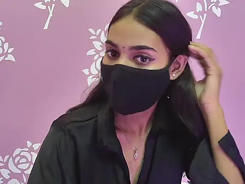Shanaya_xo's Live XXX Chat