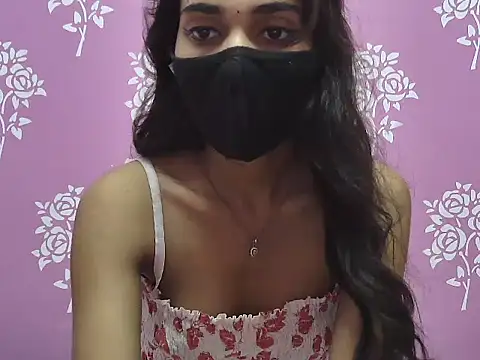 Shanaya_xo's Webcam Show