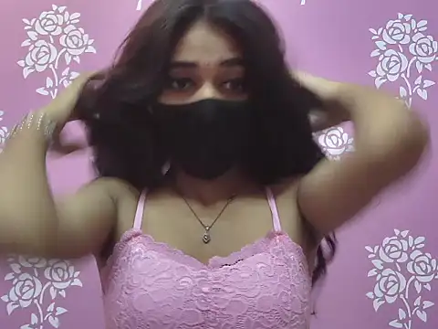 Shanaya_xo 即時 XXX 聊天