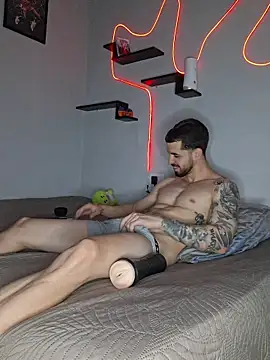 Show webcam de Cubanotatuado
