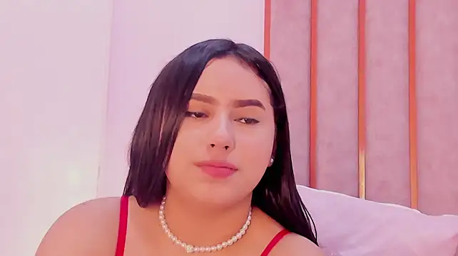 Zoe_Monrow's Live XXX Chat