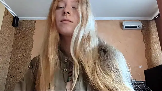 KateVibe_01's Webcam Show