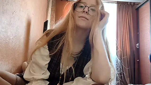 KateVibe_01: онлайн-секс-чат
