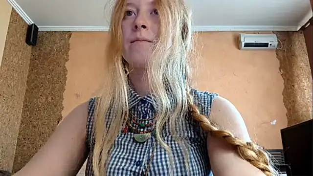 KateVibe_01's Webcam Show