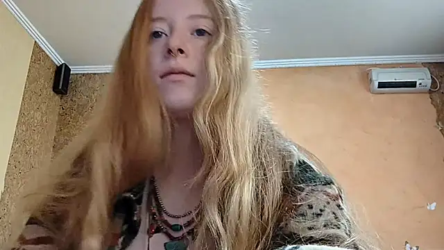 KateVibe_01's Webcam Show