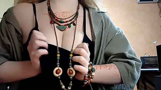 KateVibe_01 Adlı Modelin Web Kamerası Şovu
