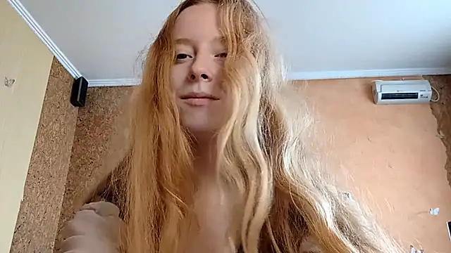 KateVibe_01's Webcam Show