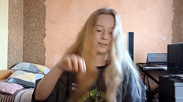 KateVibe_01's Webcam Show