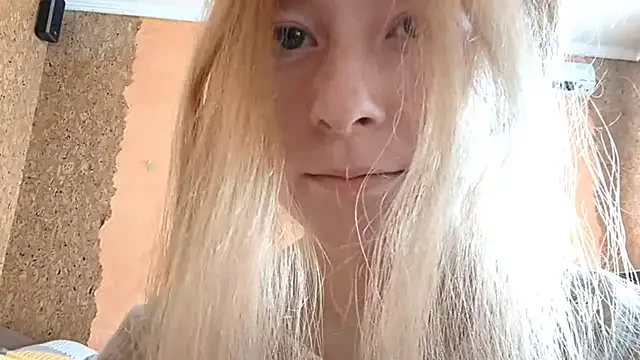 Chat XXX en directo de KateVibe_01
