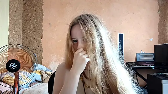 KateVibe_01's Webcam Show