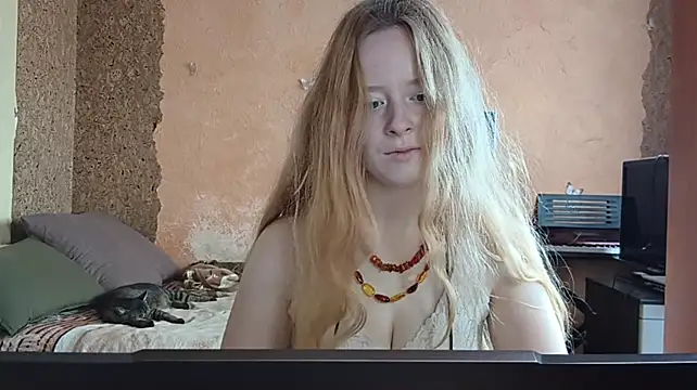 KateVibe_01 – Naživo XXX chat
