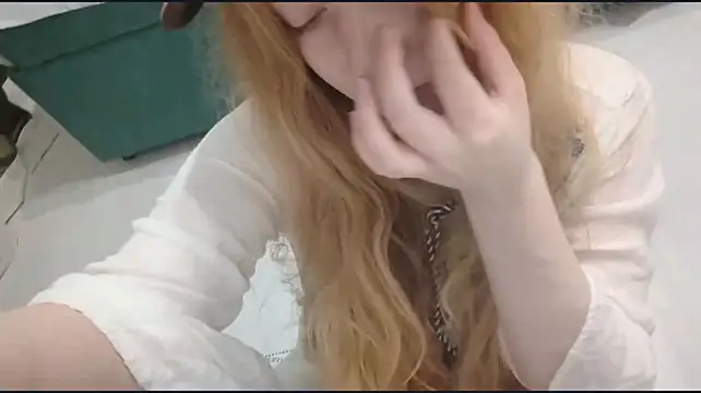 KateVibe_01 – webcam-show