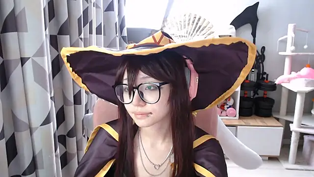 SaxonDibs Pertunjukan Webcam