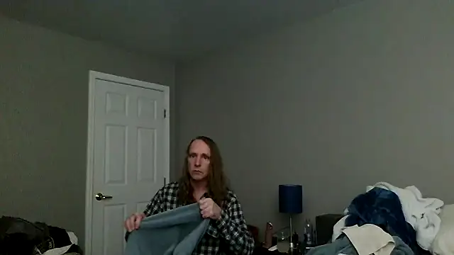 Magnus_Luv Show in webcam