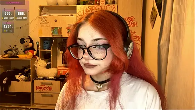 แชท XXX สดของ RedHeadCat