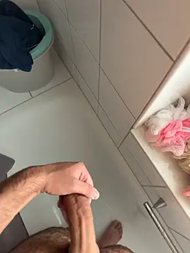 BIGGCOCK20CM's Webcam Show