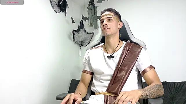 JakeMonroe Show in webcam