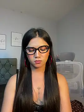 JassmineLove Шоу с уебкамера