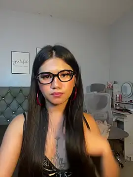 Show de JassmineLove na webcam