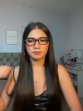 JassmineLove Webcamshow