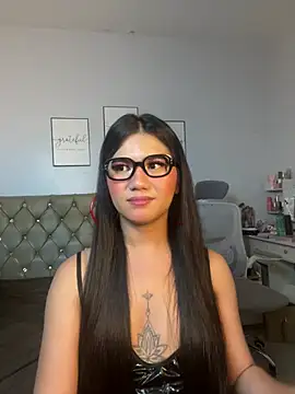 JassmineLove webcam show