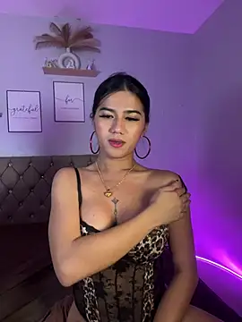 JassmineLove Webcam-Show