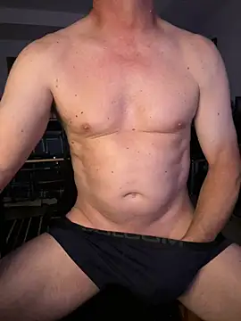 GeetarLuvver's Webcam Show
