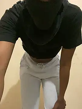 Naughty6613 在線直播表演