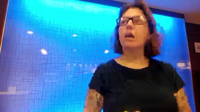 Rubygirl6's Live XXX Chat
