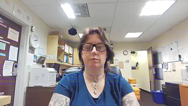 Rubygirl6 Show in webcam