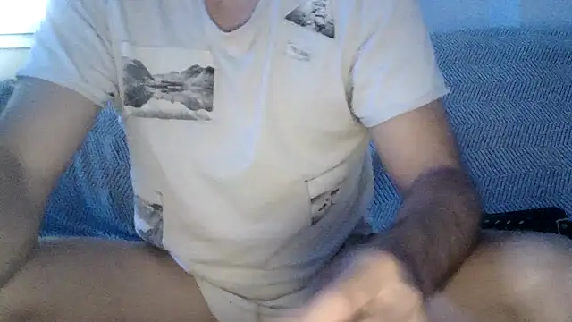 pedro_power's Live Chat Room