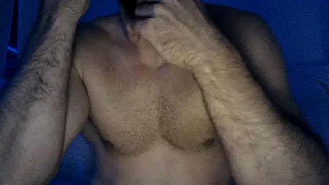 pedro_power's Live Chat Room